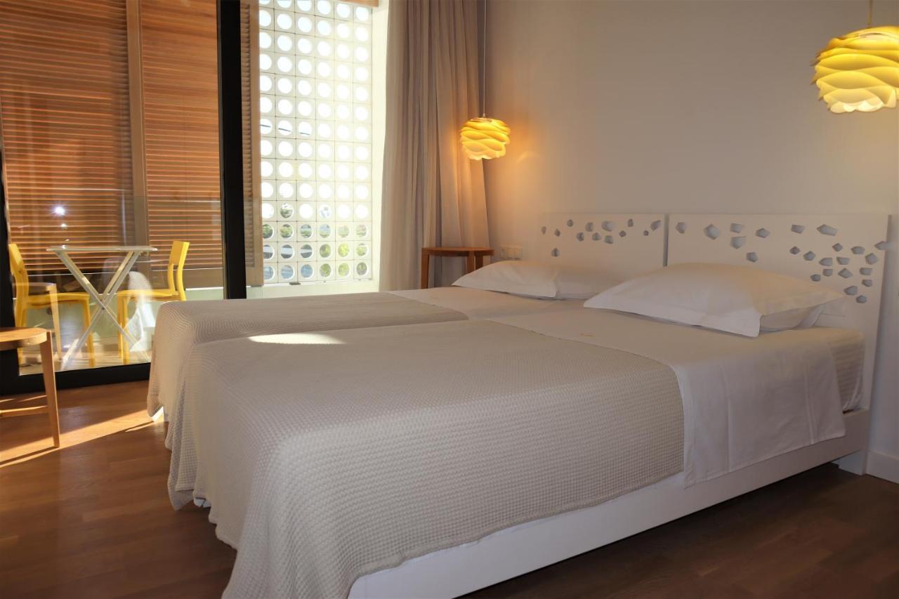 Fos Villa, A Luxe House With Private Heated Pool Galatás Eksteriør bilde